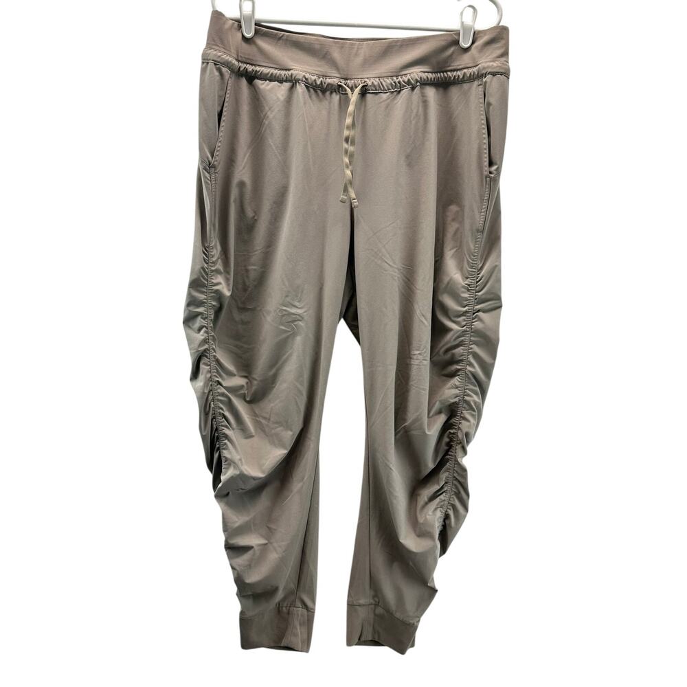 Athleta Attitude Pant Tan Size 15 Lighweight Joggers